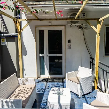 Apartman Lush Escape - Hottube And Sauna Bari