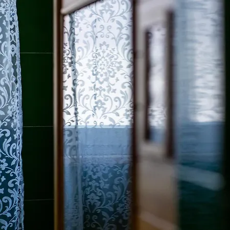 Lush Escape - Hottube And Sauna Bari