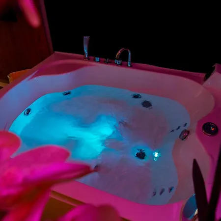Lush Escape - Hottube And Sauna