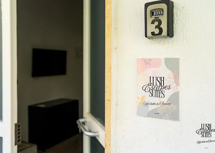 Apartment Lush Escape - Hottube And Sauna *