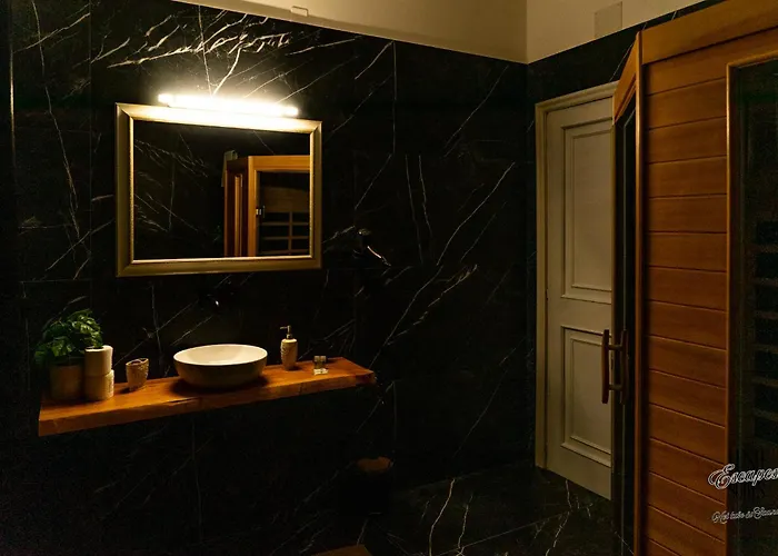 Apartment Lush Escape - Hottube And Sauna Bari