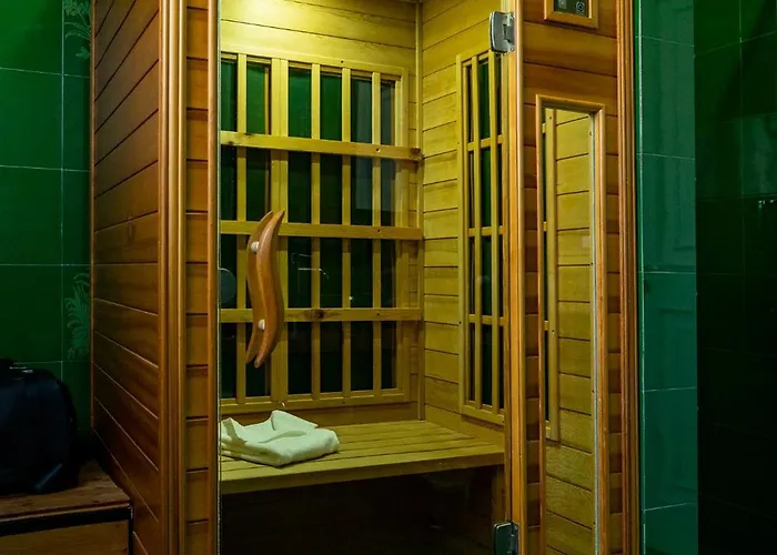 Lush Escape - Hottube And Sauna