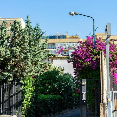 Lush Escape - Hottube And Sauna Appartamento Bari