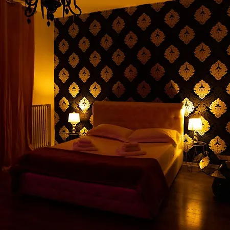 Lush Escape - Hottube And Sauna Apartament Bari